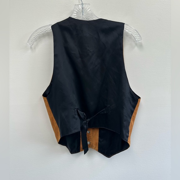 ⛔️SOLD⛔️Vintage 80’s Brown Suede Leather Western Vest Deep V-neck Snap front - Picture 9 of 10
